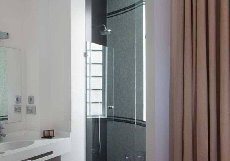 هتل Hôtel De La Place Du Louvre Esprit De France