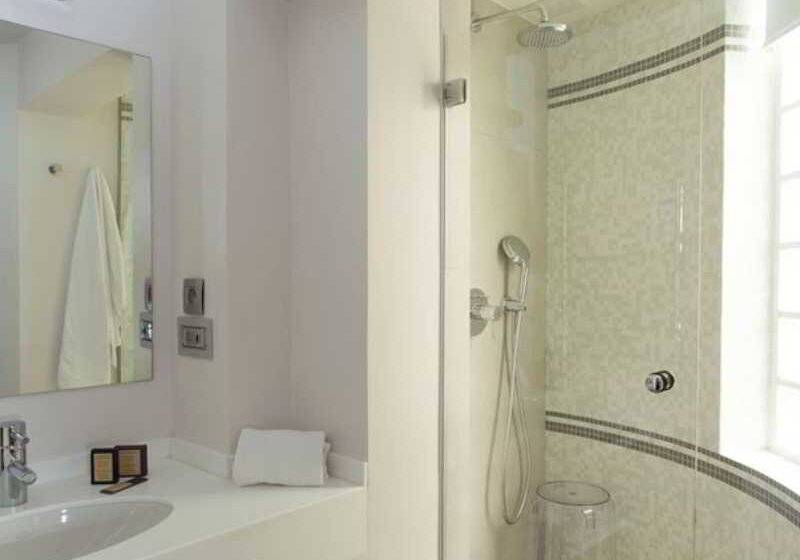 هتل Hôtel De La Place Du Louvre Esprit De France