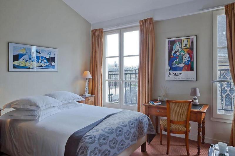 هتل Hôtel De La Place Du Louvre Esprit De France