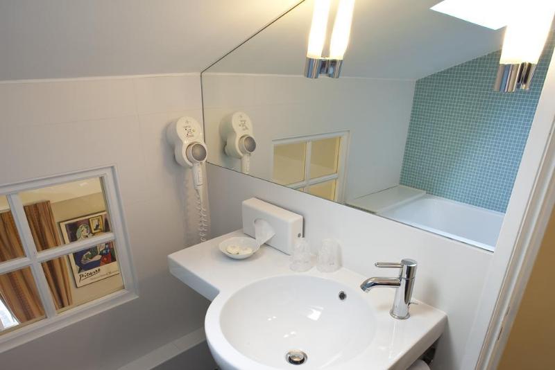 هتل Hôtel De La Place Du Louvre Esprit De France