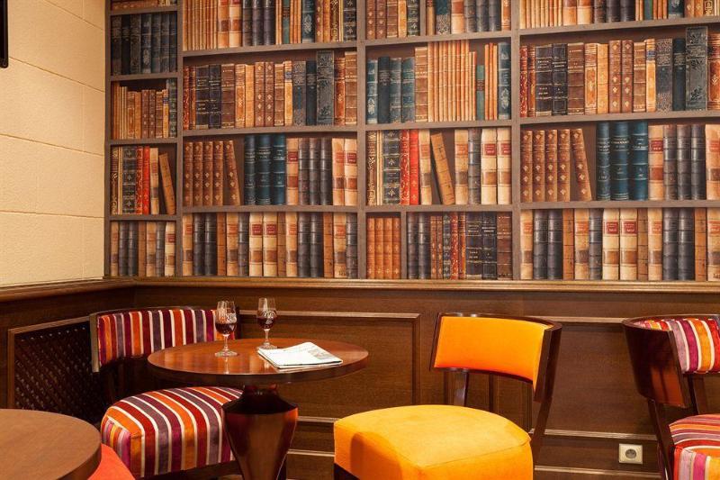 هتل Des Augustins