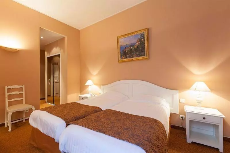 فندق Des Augustins