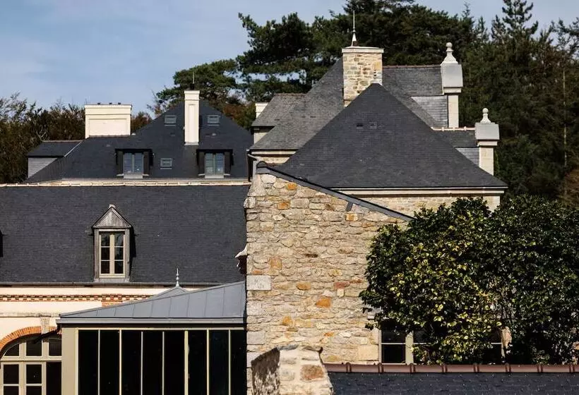 ホテル Domaine De locguénolé & Spa