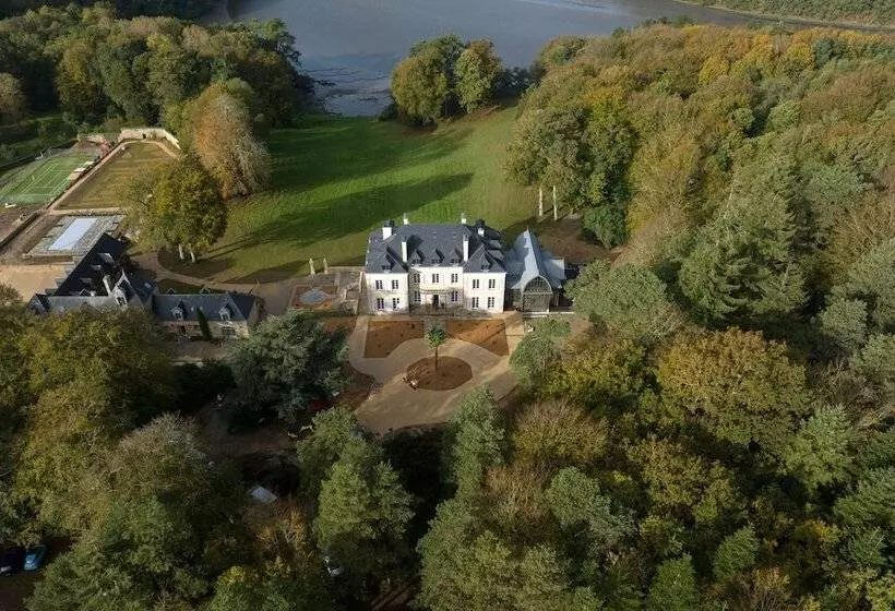 ホテル Domaine De locguénolé & Spa