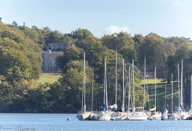 ホテル Domaine De locguénolé & Spa