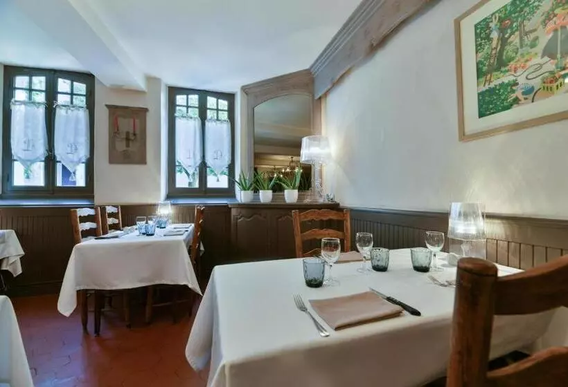 فندق Du Commerce