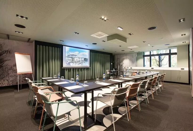 Отель Grand Hôtel Bristol