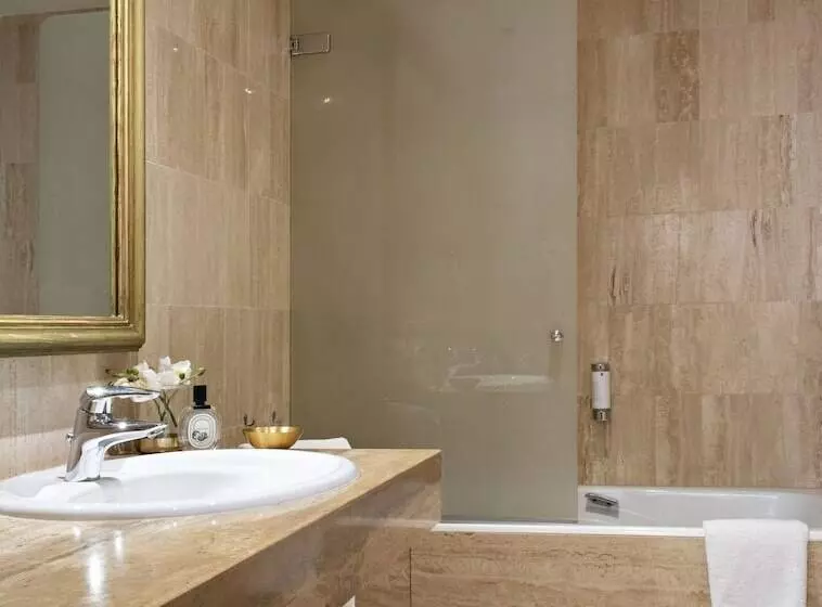 Отель Grand Hôtel Bristol