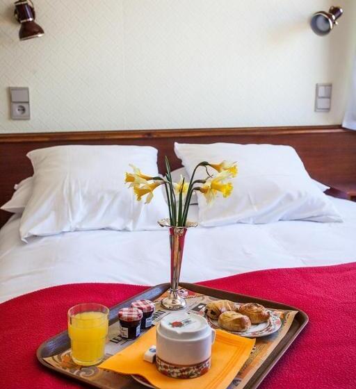 هتل Hôtel Beauséjour