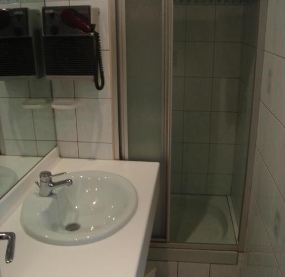 هتل Hôtel Beauséjour