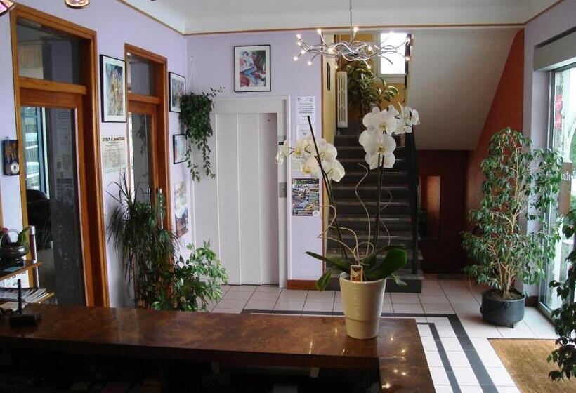 هتل Hôtel Beauséjour