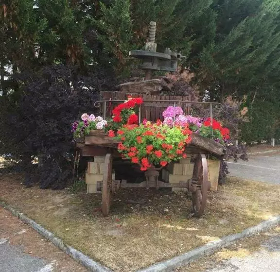 Otel Le Pressoir  Auxerre Appoigny