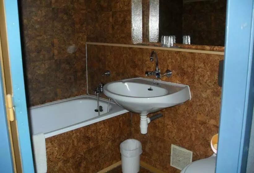 Otel Le Pressoir  Auxerre Appoigny