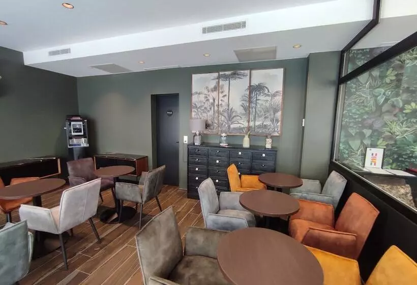 Отель Hôtel Paulette Rouen Centre Cathédrale