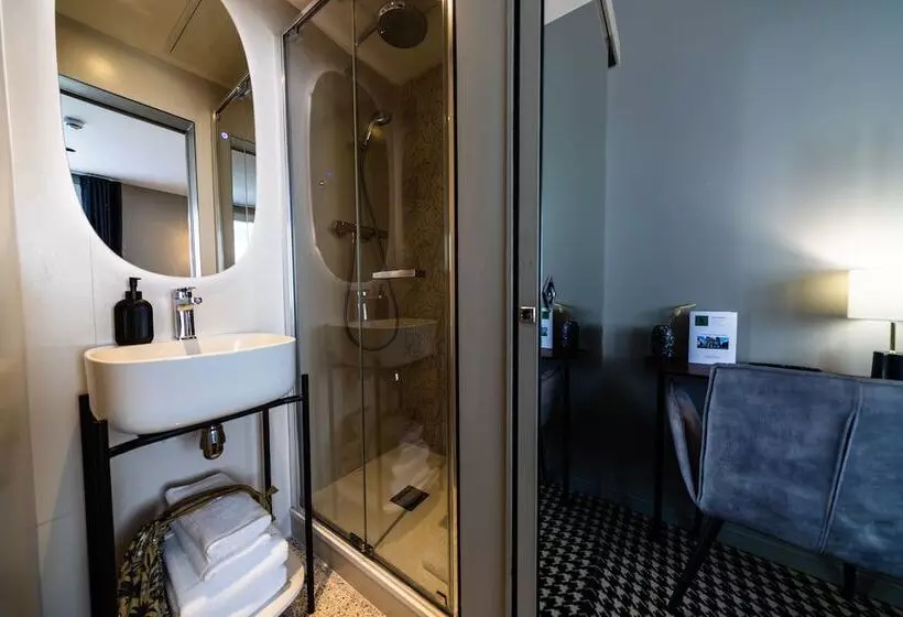 Отель Hôtel Paulette Rouen Centre Cathédrale