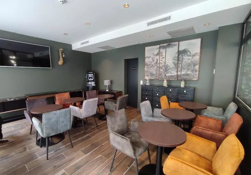 Отель Hôtel Paulette Rouen Centre Cathédrale