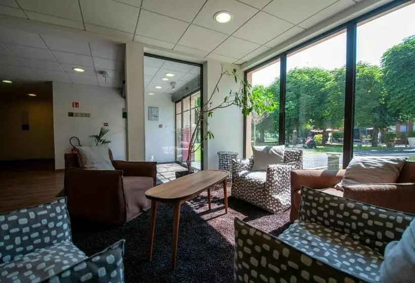 Hotel Ibis Maisons Laffitte