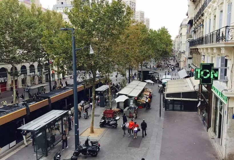 فندق Ibis Styles Marseille Vieuxport