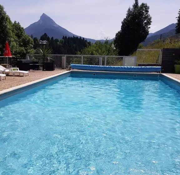 Отель Le Beau Site