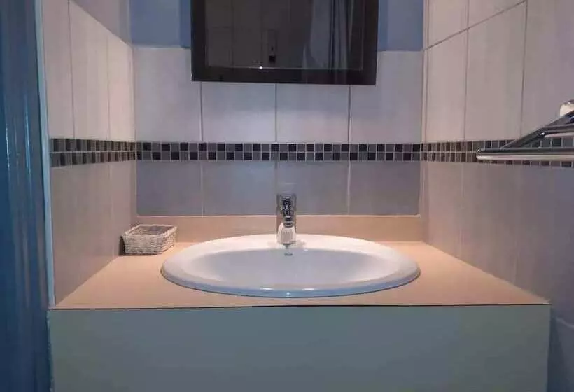 Отель Le Normand