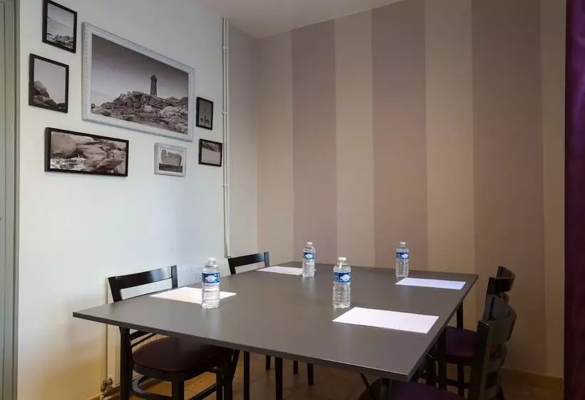 Hotel Logis, Hôtel Au Chêne Vert, Saint Brieuc Nord