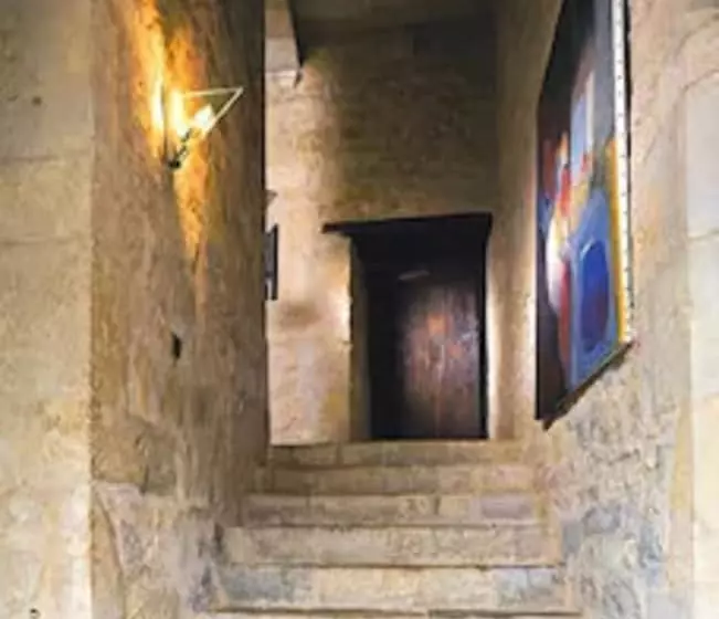 ホテル Logis La Garissade