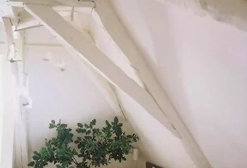 ホテル Logis La Garissade