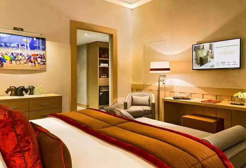 هتل Hôtel Barrière L Hôtel Du Golf