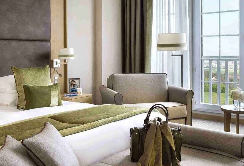 בית מלון כפרי Hôtel Barrière L Hôtel Du Golf