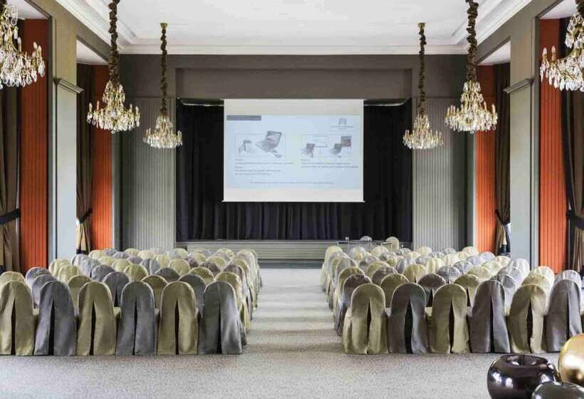 בית מלון כפרי Hôtel Barrière L Hôtel Du Golf