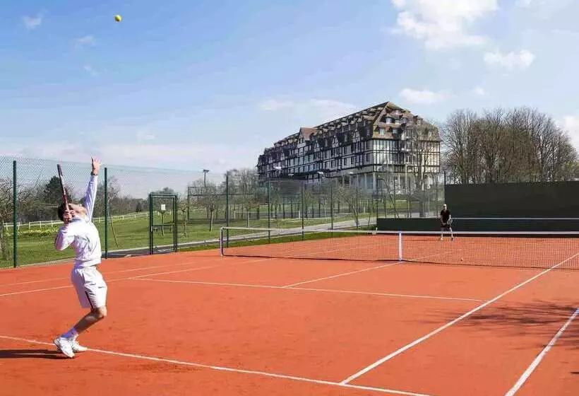 هتل Hôtel Barrière L Hôtel Du Golf