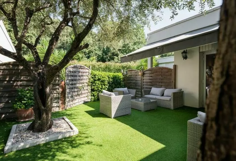 Hotel Campanile Cannes Ouest  Mandelieu