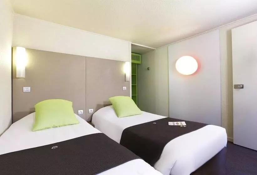 هتل Campanile Meaux