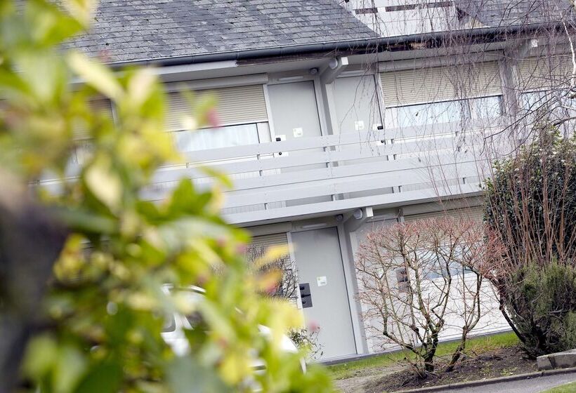 هتل Campanile Nantes ~ Saint Herblain