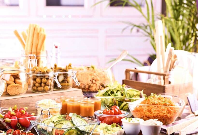 هتل Campanile Nantes ~ Saint Herblain