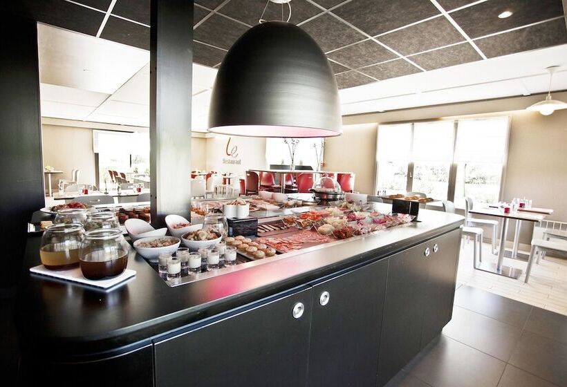 בית מלון כפרי Hôtel Campanile Strasbourg Aéroport Lingolsheim