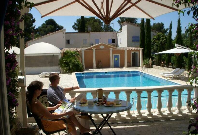 Отель Chambre D'hôtes La Potinière