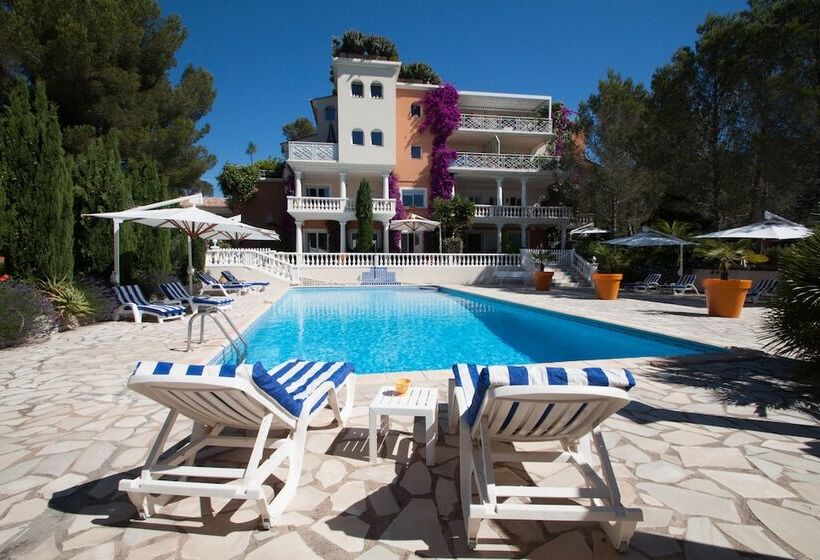 Отель Chambre D'hôtes La Potinière