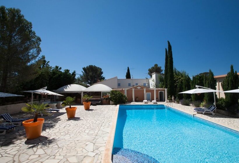 Отель Chambre D'hôtes La Potinière