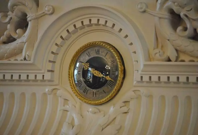 Отель Logis Hôtel De L Europe