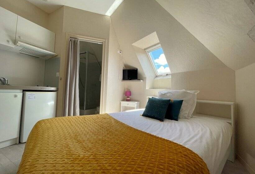 هتل Des Quatre Saisons