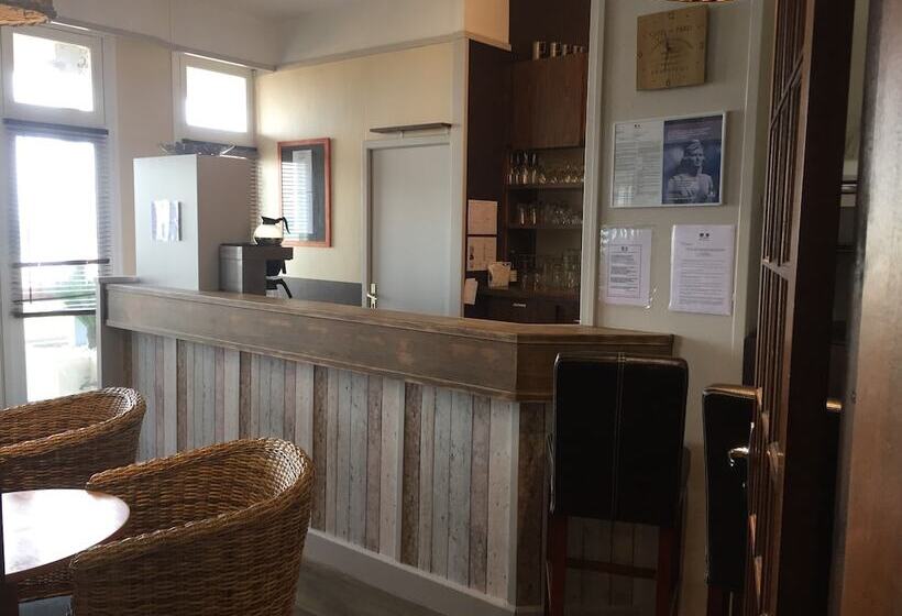 בית מלון כפרי Des Thermes Et Du Casino