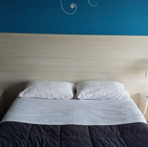 בית מלון כפרי Des Thermes Et Du Casino