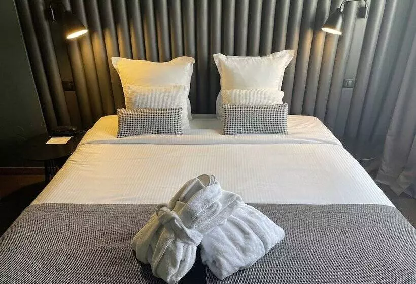 Отель Diana Dauphine