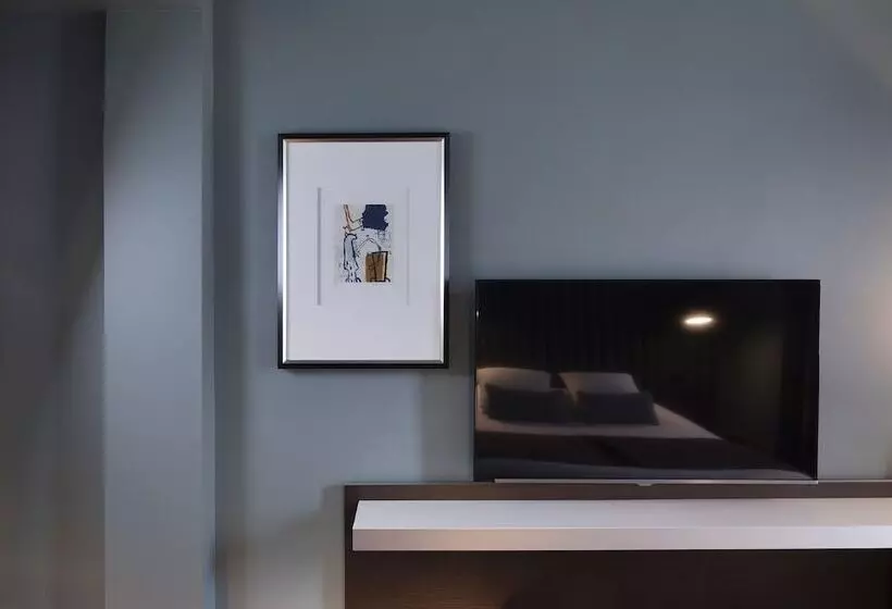 Отель Diana Dauphine