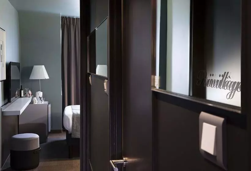 Отель Diana Dauphine