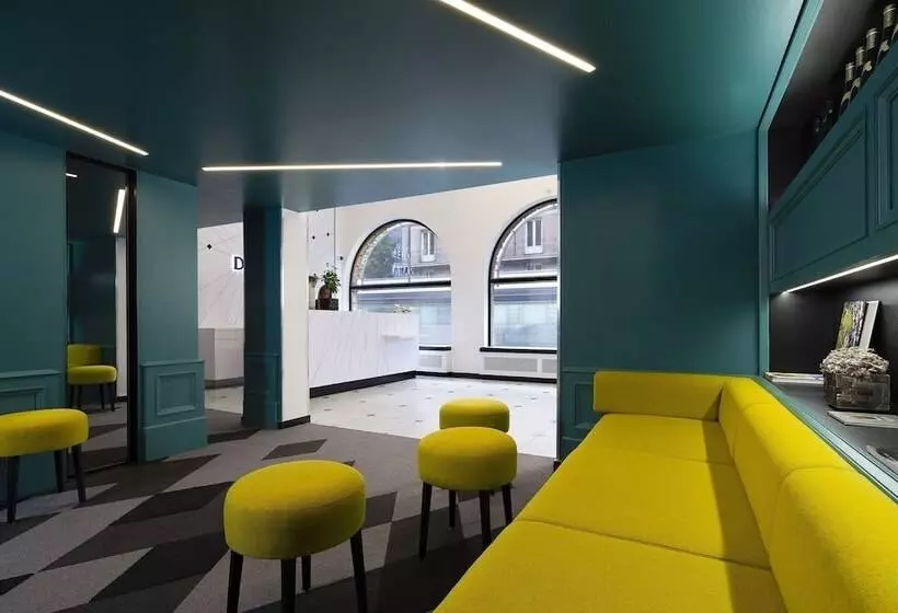 Отель Diana Dauphine