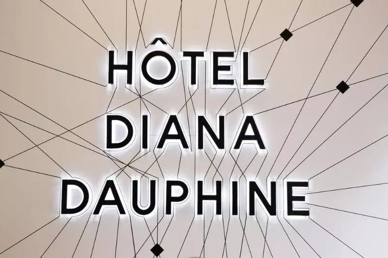 Отель Diana Dauphine