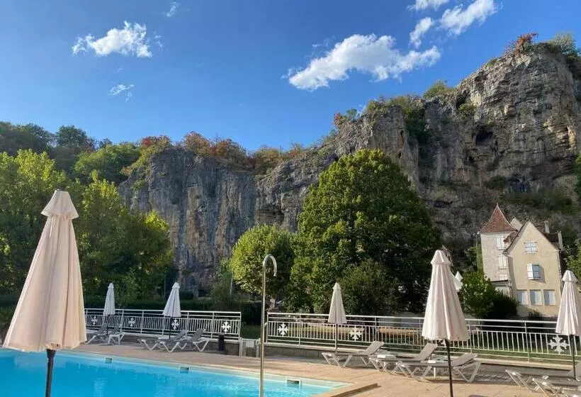 בית מלון כפרי Logis Hôtels   Hôtel Restaurant Domaine Les Falaises