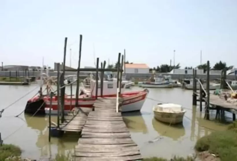 בית מלון כפרי Du Marche